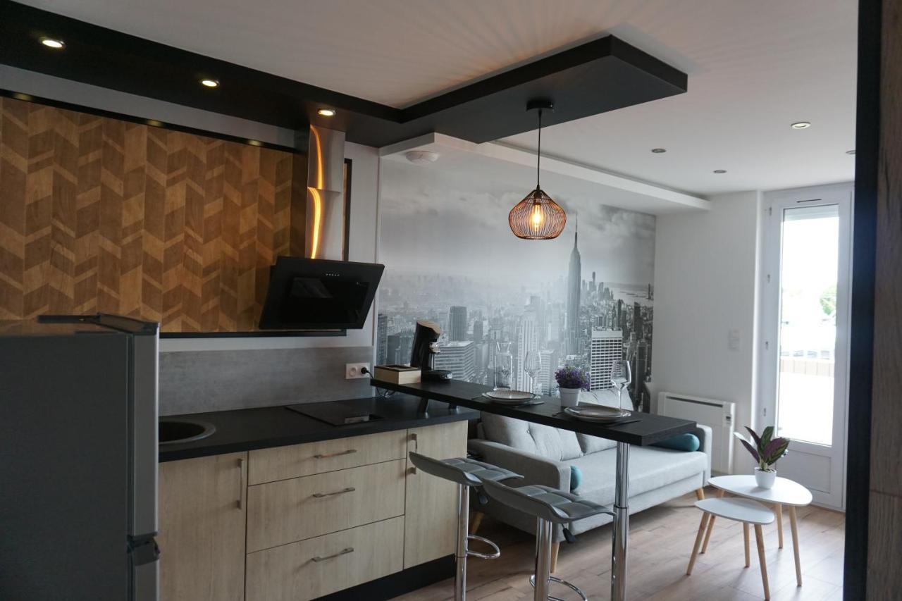 Appart Chic & Moderne Avec Balcon La Roche-sur-Yon Exteriér fotografie